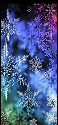 Crystal snowflakes