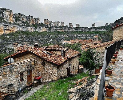 Orbaneja del Castillo-Burgos jigsaw puzzle