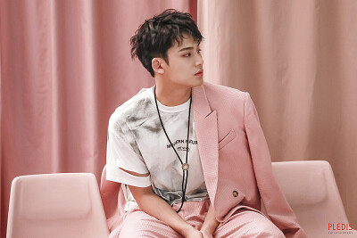 Mingyu Fallin ' Flower jigsaw puzzle