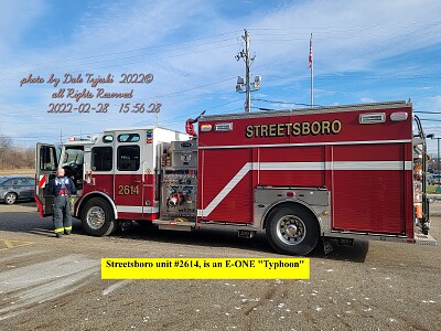פאזל של Streetsboro Fire engine #2614 responding to an alarm