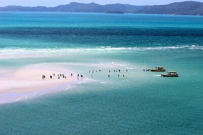 rubans de sable de la plage de Whitehaven en Austr