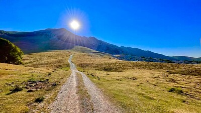 Les crêtes de la sierra d 'Aizkorri