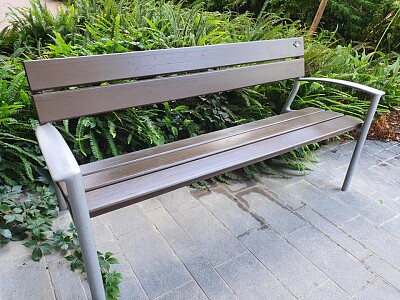 פאזל של bench