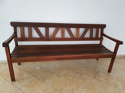 פאזל של bench