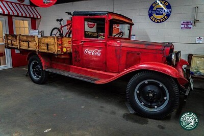 1930 CHEVROLET 1.5 TON TRUCK jigsaw puzzle