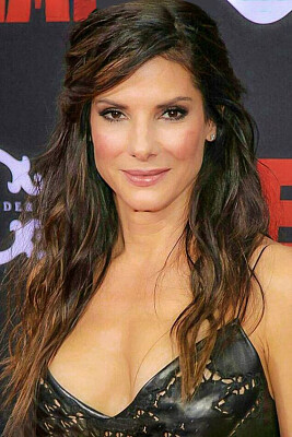 Sandra Bullock