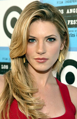 Katheryn Winnick