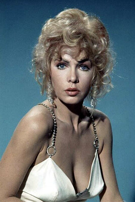 Stella Stevens