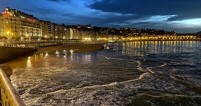 Plage de la Concha San Sébastien de nuit