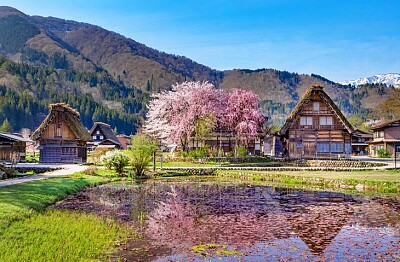 פאזל של Japanese village