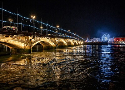 פאזל של Bayonne Le Pont Saint Esprit