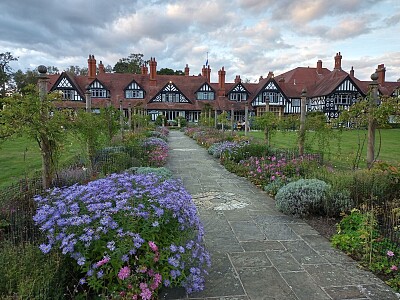The Petwood Hotel, Woodhall Spa jigsaw puzzle
