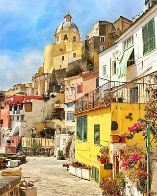 Italia