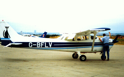 Cessna 172 at Liverpool Airport jigsaw puzzle