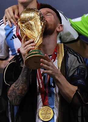 פאזל של Messi Champion of the World