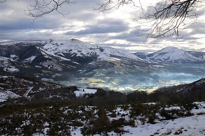 Pyrénées sous la neige jigsaw puzzle