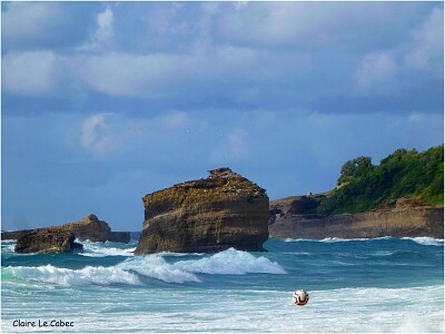 Coup de vent Grande PLage de Biarritz jigsaw puzzle