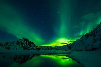 פאזל של Aurora boreal cielo nocturno