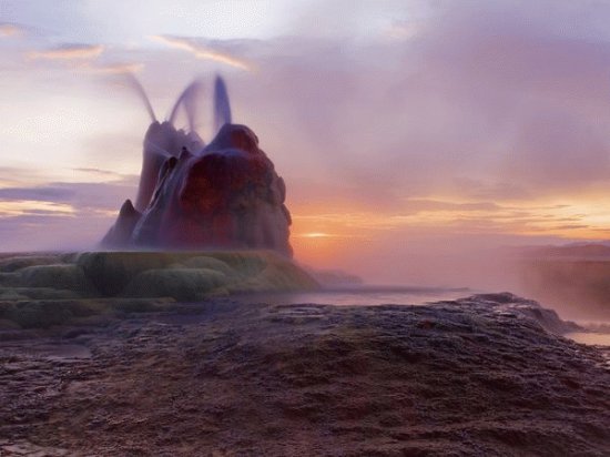 fly geyser nevada