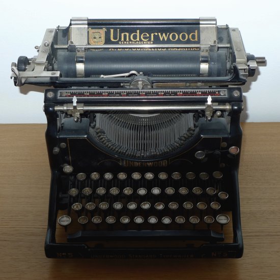 Underwood Typewriter 1920