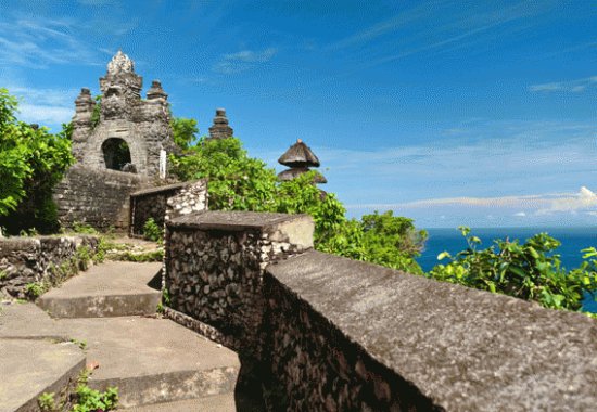 uluwatu temple