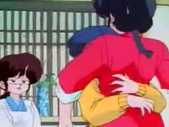 akane abrasa a ranma para deshacerse de ukyo