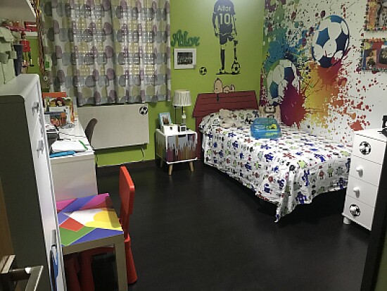 Aitor 's bedroom