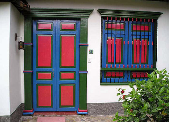 168.- Entada Finca Comala
