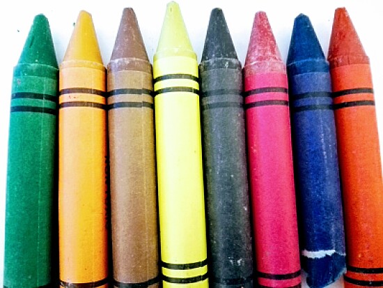 CRAYONES