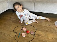 יוצרים ונהנים