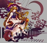 Chica animé rubia en Halloween