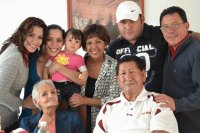 Los Abuelos