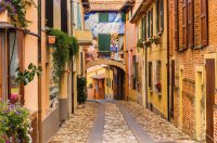 Dozza-Bolonia