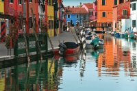 Burano riflessi nell' acqua