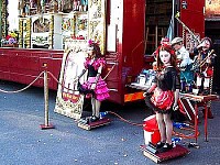 Dancing Girls